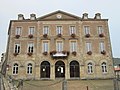 Ancien hôtel de ville.