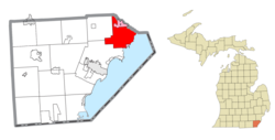 Left: Location within Monroe County and the administered villages of Estral Beach (1) and South Rockwood (2); Right: Location in the state of Michigan