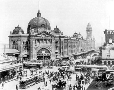 Flinders Street railway station, by Victoria State Transport Authority