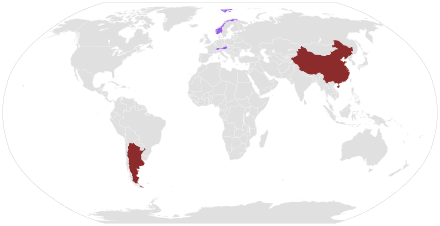 Carte du monde indiquant les pays où ont eu lieu les JOJ : en brun, ceux d'été, en violet, ceux d'hiver, en vert, les 2 types