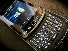 BlackBerry Torch 9800, un grand coulissant.