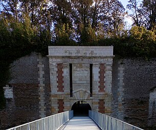 Porte d'Abbeville (entrée nord)