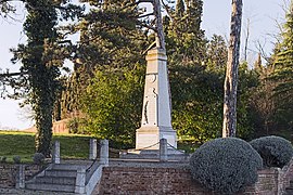 Monument aux morts.