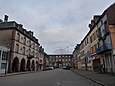 Premier château vu depuis la place Clemenceau (au fond, de plus près).