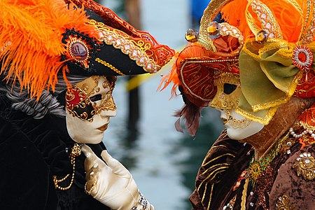 Masked lovers at the Carnival of Venice, by Frank Kovalchek