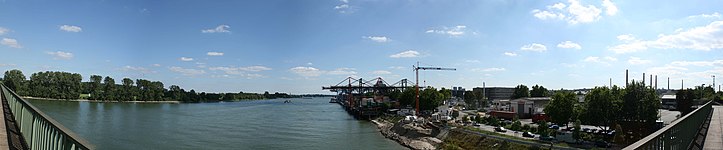 View to the Rheinreede, container cranes 2007, laid down in 2010