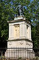 Tombeau de Casimir Perier au cimetière du Père-Lachaise à Paris.