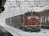 DE10 1598（原色・寒冷地仕様） 2012年12月28日 高岡駅