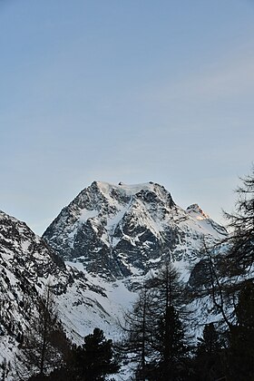 Vue du mont Collon depuis Arolla.