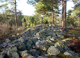 Gravhägnad runt Skårbyröset (RAÄ-nummer: Salem 42:1)