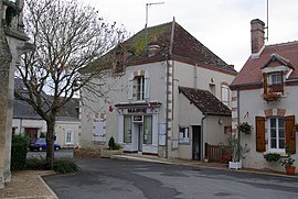 The town hall in Thénioux