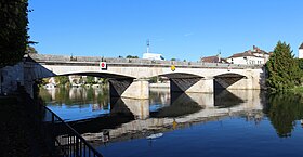 Pont vu de l'amont