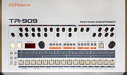 Image illustrative de l’article Roland TR-909