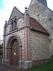 Le porche du XIXe siècle de l'église