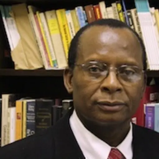 File:Gwinyai Henry Muzorewa.webp