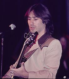 Creme in 1976 performing with 10cc