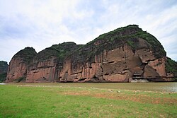 竜虎山の仙水岩