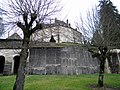 Lugny-lès-Charolles, école et mairie.