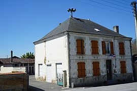 The town hall in Somme-Suippe