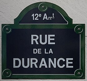 Voir la plaque.