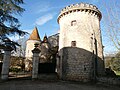 Le château de Belleville (tour).