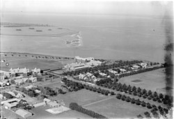 The entrance of Limeburners Bay