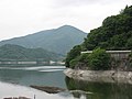 玄倉より丹沢湖と権現山