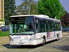 Autobus Irisbus Citelis 12 du réseau de bus Grand R, en avril 2011.