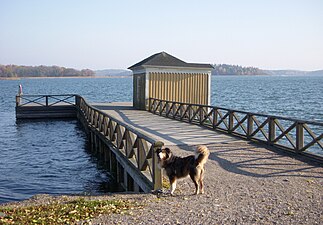 Bryggan och badhuset