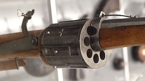 Detail of an 8-chambered matchlock revolver (Germany, c. 1580)