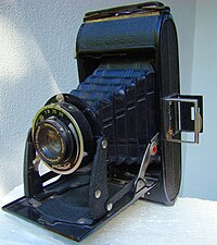 1935 model with Voigtar 10.5 cm f/7.7 lens