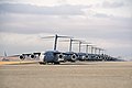 7 C-17 «Глоубмайстер III», 11 KC-10 «Ікстендер» та 4 C-5 «Гелексі» 60-го крила на злітній смузі бази. 11 вересня 2013