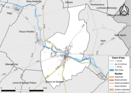 Carte en couleur présentant le réseau hydrographique de la commune