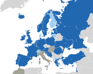 Um mapa colorido dos países da Europa