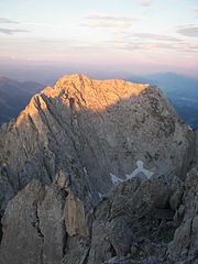 View towards the Inn valley from Ellmauer Halt shortly before sunrise