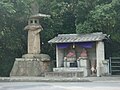 安政五年建立の灯籠（高松市国分寺町）