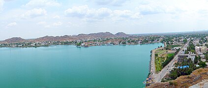 Le lac Aam Talab à Raichur.