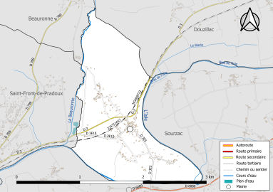 Carte en couleur présentant le réseau hydrographique de la commune