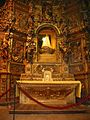 L'autel et la statue de la Vierge