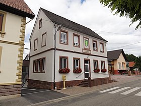 Hochstett