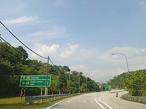 Jalan Sungai Buaya (Federal Highway 1208) East (220716) 1.jpg