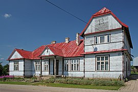 Casa católica de madeira do século XX