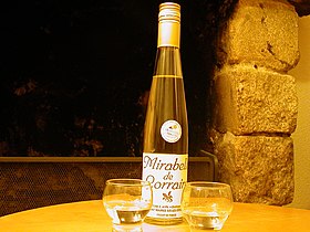 Image illustrative de l’article Mirabelle de Lorraine (eau de vie)