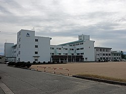 富山市立奥田中学校