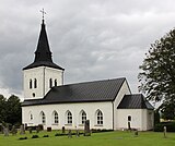 Kyrkan från sydost.