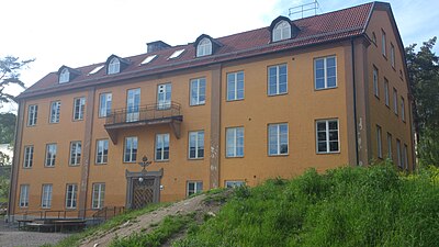 Före detta kanslihuset (2012), med vy mot Hägernäsvik.