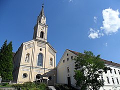 Ο Ναός Εισοδίων της Θεοτόκου (παλαιά Alfonskirche) στο Λεόμπεν Αυστρίας[β].