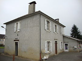 The town hall of Menditte