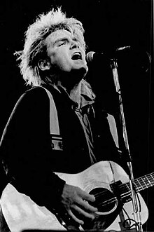 Mike Peters performing in 1984.