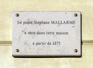 no 87: plaque en hommage à Stéphane Mallarmé.